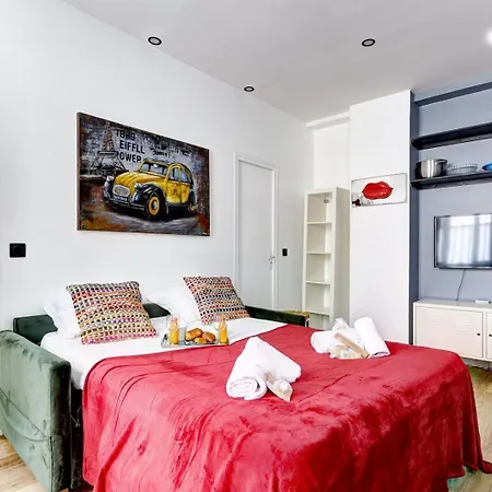 Bluestay 37 - Superb * Paris
