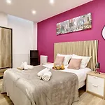 Bluestay 37 - Superb Paris